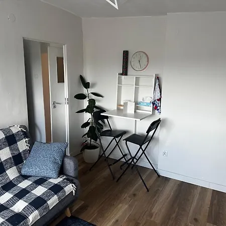 Pod Sadeckim Niebem Apartman *
